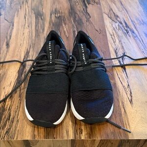 Under Armour Women’s  Black and White Athletic Shoes